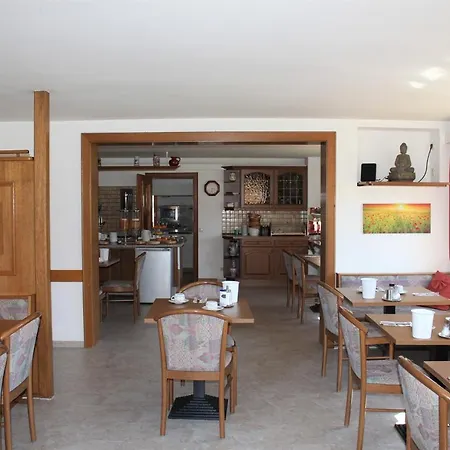 Bavaria Szálloda *